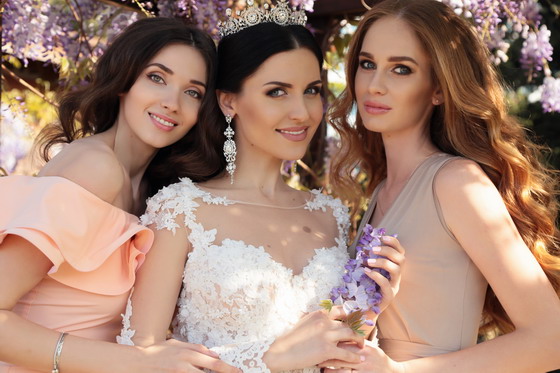 ������վ��һ���Ӱ�İ������ͼ�ز�